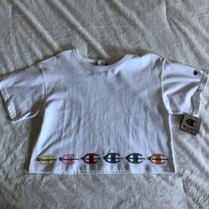 Champion Cropped Tee